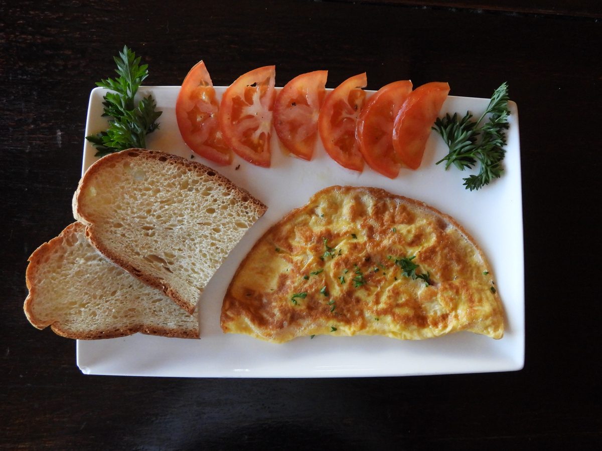 Omelette desayuno Miztli Lodge